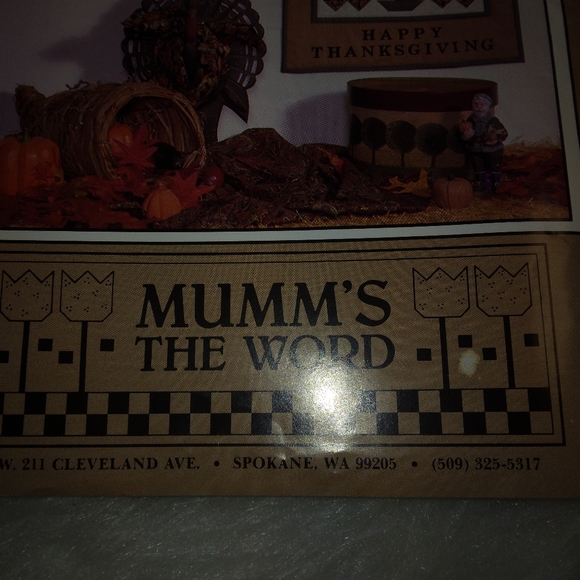 PATTERN Mumm's The Word Fallidays II Quilted Seasonal Banner Wall hanging - Picture 2 of 4